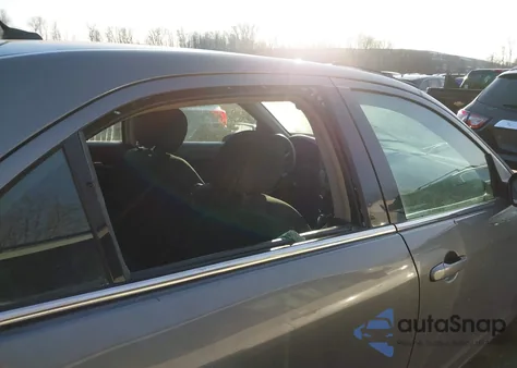 2012 Ford Fusion Se z USA, uszkodzony, nr VIN 3FAHP0HA8CR297380